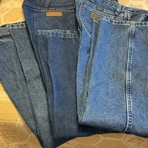 WRANGLER JEANS / MENS / 38/30. All 3 pair!